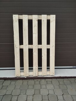 Prodám dřevěné palety - 4