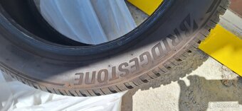 Bridgestone Blizzak 205/55 R17 95 V - 4
