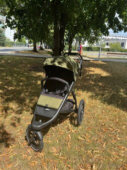 Thule Urbanglide 2 Black/Cypress green - 4