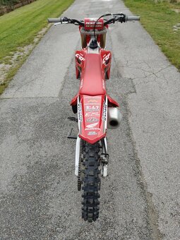 Honda CRF 250 R - 4