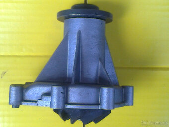 Mercedes Benz,2.9d,88kW,Ssang Yong,vodní pumpa HEPU,Germany - 4