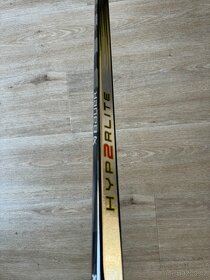 Hokejka Bauer HYP2LITE, pravá, P92 a P28, flex 70, 77, 87 - 4