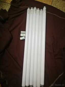 Led lampičky a zářivkové trubice,tykadla na čtení - 4