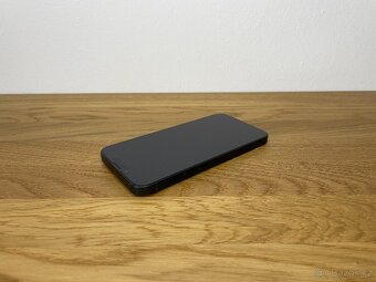 Apple iPhone 13 128GB Modrý - baterie 80% - 4