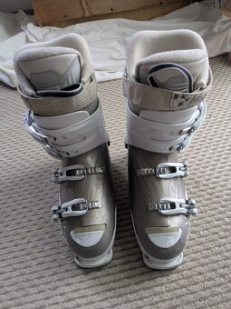 Prodám dámské lyžařské boty Rossignosl vel  26,5 - 4