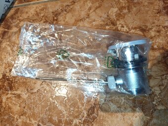 Vodovodní stojánková baterie umyvadlová - 4