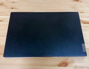 Lenovo IdeaPad 5 - 4