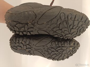 Chlapecké černé boty bpc vel. 38 - 4