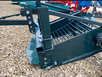 Jednořádkový vyorávač brambor s dopravníkem - 4