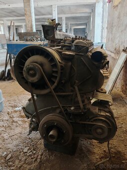 Motor V3S - 4