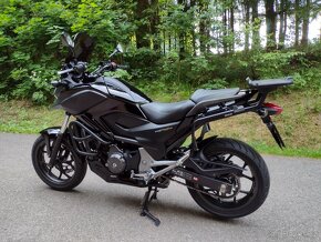 Honda NC750x - 4