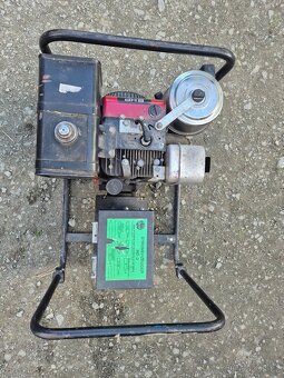Elektrocentrála jednofázová Brigs & Stratton magnetron USA. - 4