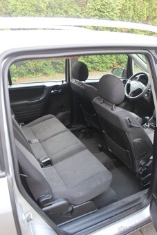 Opel Zafira A, 7 mistné, rv. 2005 - 4