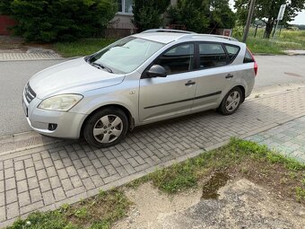 Prodám Kia Ceed - 4