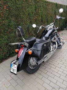 Honda Shadow vt750 - 4