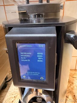 Anfim Luna - Profesionální espresso mlýnek - 4