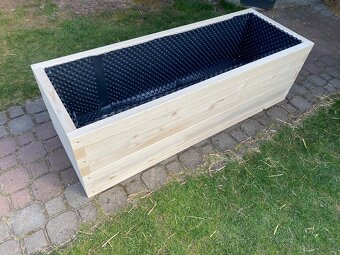 Vyvýšený záhon - 4