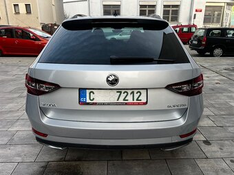 Prodám Škoda Superb sportline 2.0 TDi - 4