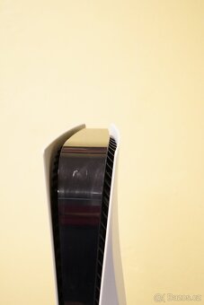 PlayStation 5 s mechanikou - 4