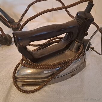 Retro žehličky - 4