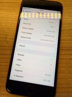 iPhone SE 2020 64GB Red - 4