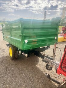 Vlečka za traktor nebo malotraktor, nájezdová brzda - 3 tuny - 4