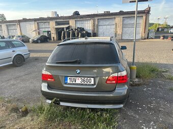 BMW E61 523i - 4