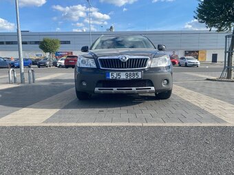 Škoda octavia scout 4&4 dsg 2012 - 4
