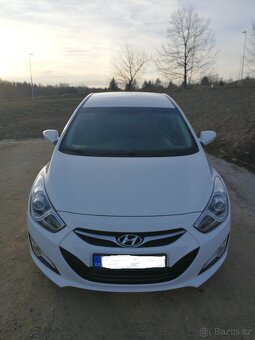 Hyundai i40 sedan, 1.7 crdi, nehavarováno - 4
