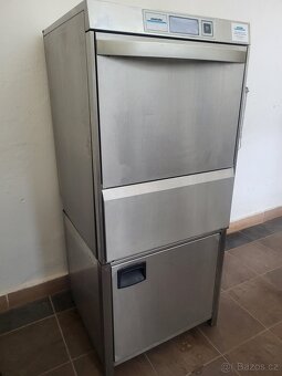 PRODÁM PRŮMYSLOVOU MYČKU NA NÁDOBÍ Winterhalter UC-XL - 4
