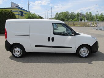 Opel Combo 1.4 JET CNG ČR 2.maj serviska - 4