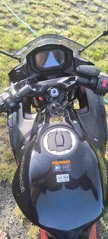 Kawasaki Ninja 650 - 4