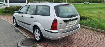 Ford Focus combi 1,8 tdci 74 kw.klima.07/2004 - 4