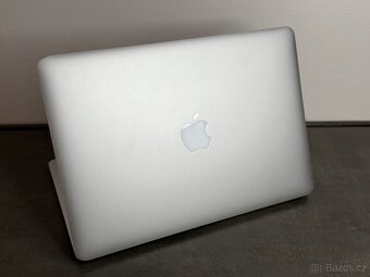 Macbook Air 13'' 2015 / i5 / 8GB / 128GB SSD / DPH - 4