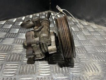 //Čerpadlo Servořízení Mercedes 2.2/2.7/3.0CDI// - 4