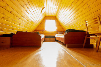 Rekreační chata a zahrada 763 m² s plným stavebním potenciál - 4