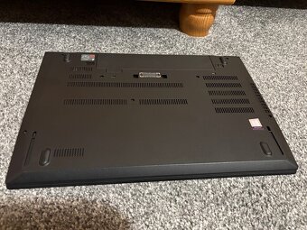 Lenovo ThinkPad T570 i7 16GB RAM 1TB SSD - 4