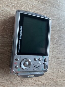 Olympus mju 720SW - 4