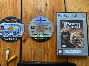 PlayStation 2 PS2 Slim 3x hra Sony příslušenství - 4