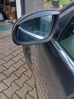 Prodám zrcatka na golf 5, vyhřívané, elektrické.. - 4