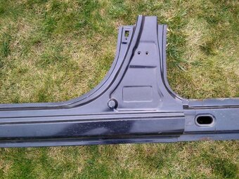 Kia Ceed I 1 ED 2006 - 2012 - Lavy prah podbeh - 4