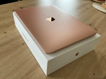 Apple MacBook Air 13,3” M1 512GB - AKO NOVÝ - 4
