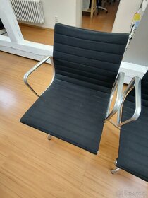 Vitra Kancelářská židle Aluminium EA 108 - 4