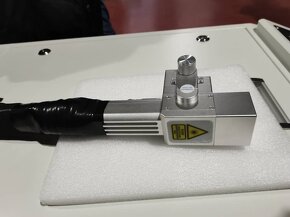 Laserový čistíci stroj 2000W RAYCUS - 4