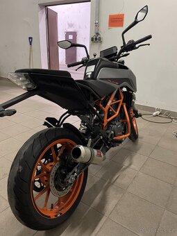 KTM DUKE 390 Silver 2022 - 4