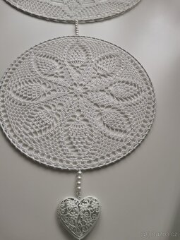 Mandala v kovovém kruhu - 4