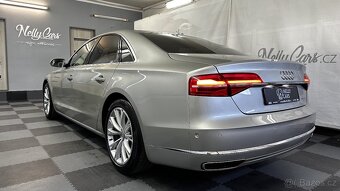 AUDI A8, V8 4.2 / ZACHOVALÝ STAV / TOP VÝBAVA - 4