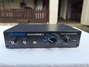 Alesis nanoverb 2 - 4