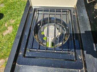 Prodám plynový gril Barbecook - 4