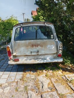 Trabant 601 combi - 4
